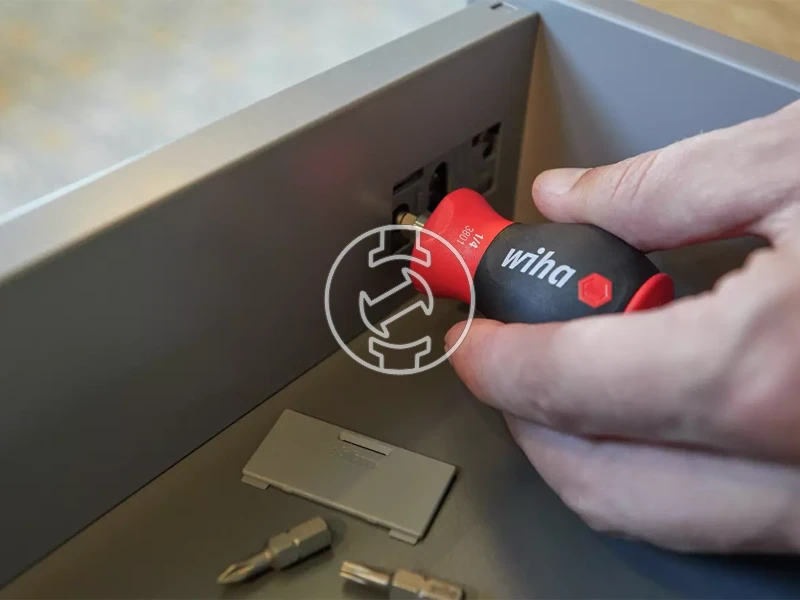 Wiha Stubby multibit csavarhúzó SB 3801-03