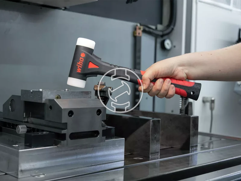 Wiha FibreBuzz kalapács SB8041