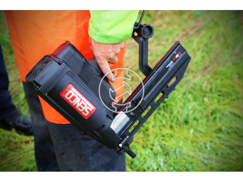 Senco GT40FS akkus gázpatronos kerítés kapcsozó