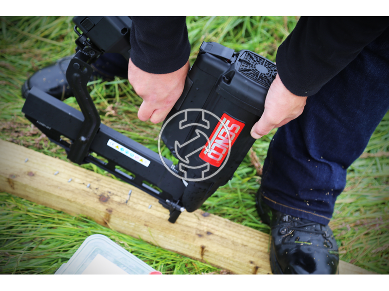 Senco GT40FS akkus gázpatronos kerítés kapcsozó