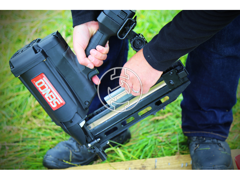 Senco GT40FS akkus gázpatronos kerítés kapcsozó