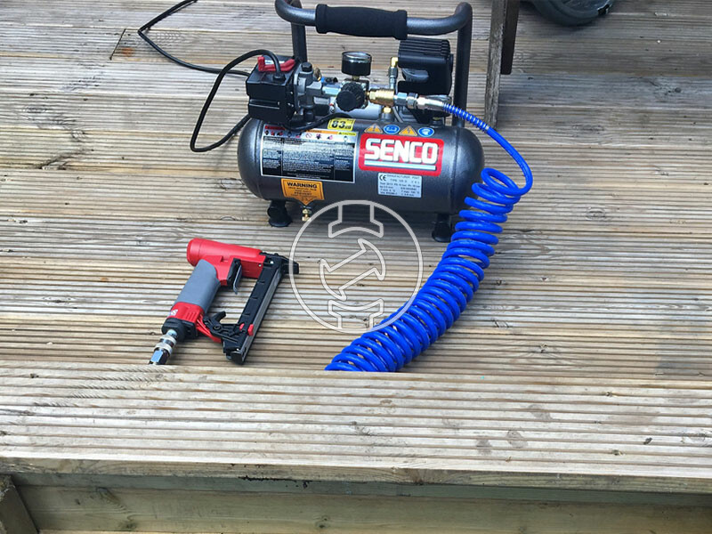 Senco PC1010 elektromos dugattyús kompresszor