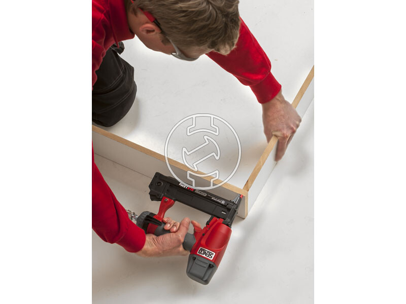 Senco SLS18Mg-M levegős finiselő szegező