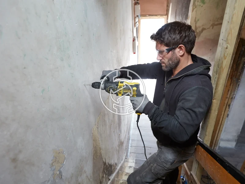 Kép: SFM Utvefuro-csavarozo kofferben 850w.webp