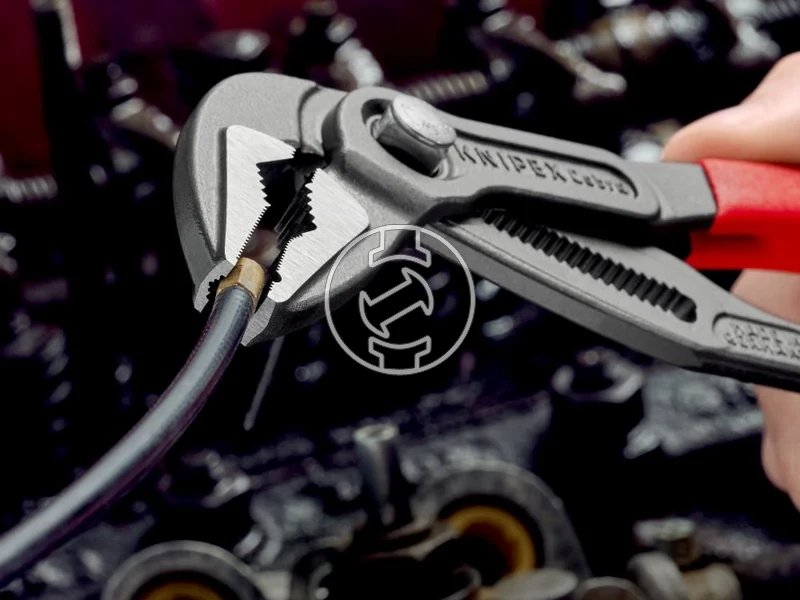 Kép: SLIM COBRA WATER PUMP PLIERS.webp