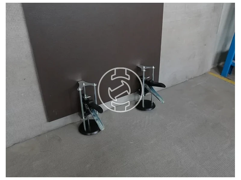 Kép: Sorindito fuggoleges burkolashoz 1-10 cm.webp