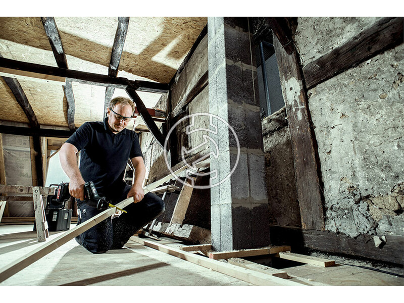 602266890 sse_18_ltx_compact_602266890_akkus_kardfuresz_2