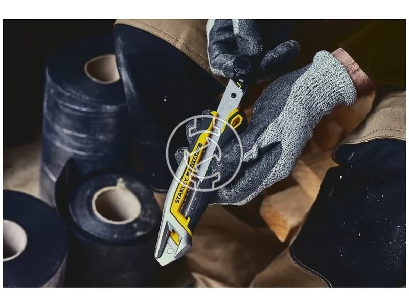 Kép: Stanley FatMax FMHT10592-0 tapeta vago 18 mm_11.webp