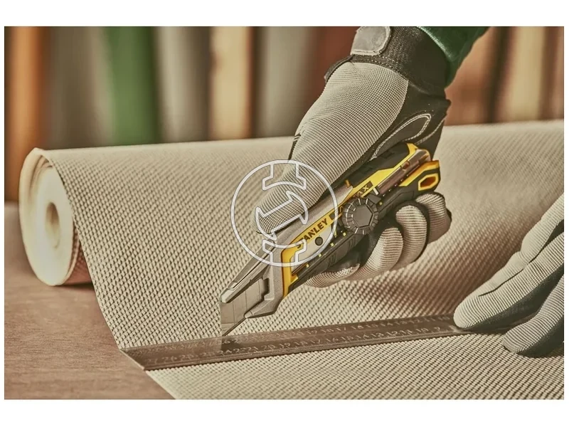 Kép: Stanley FatMax FMHT10592-0 tapeta vago 18 mm_21.webp