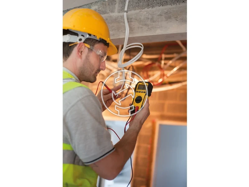 Kép: Stanley Fatmax multimeter ACDC 600V_2.webp