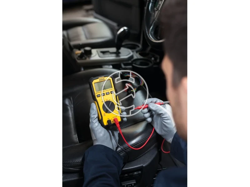 Kép: Stanley Fatmax multimeter ACDC 600V_5.webp