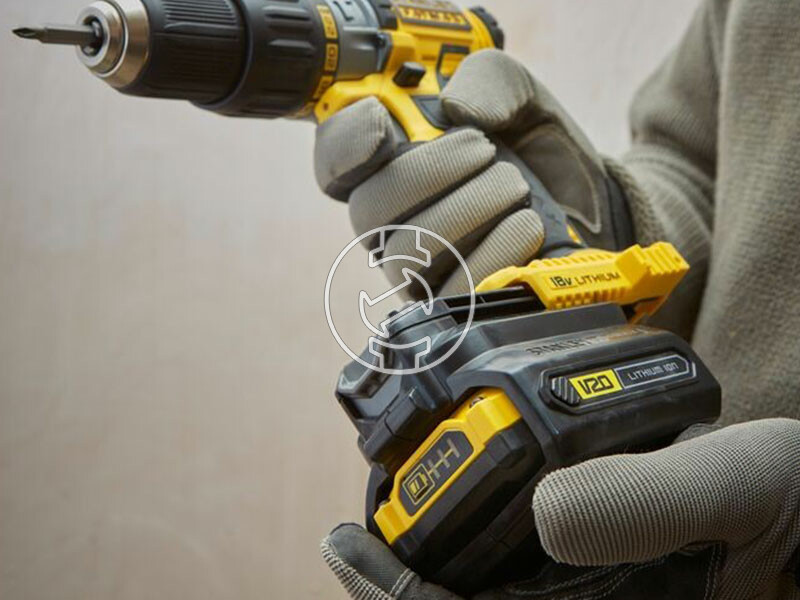 Stanley FatMax SFMCB100-XJ akkumulátor adapter