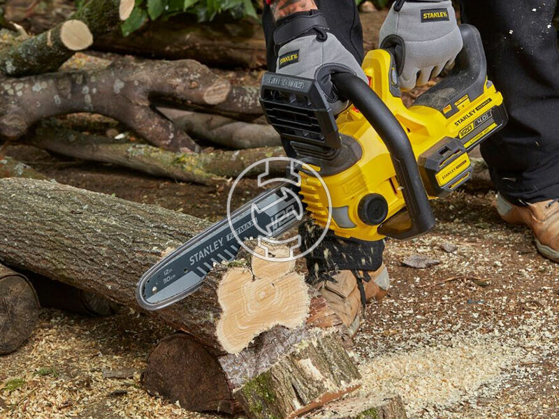 Stanley FatMax SFMCCS630M1-QW akkus láncfűrész