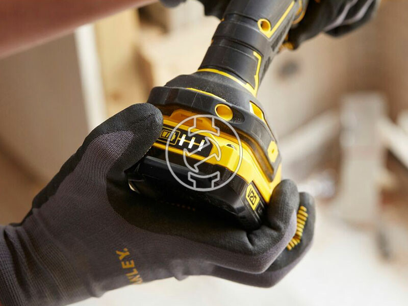 Stanley FatMax SFMCD710C2K-QW akkus fúrócsavarozó tokmányos