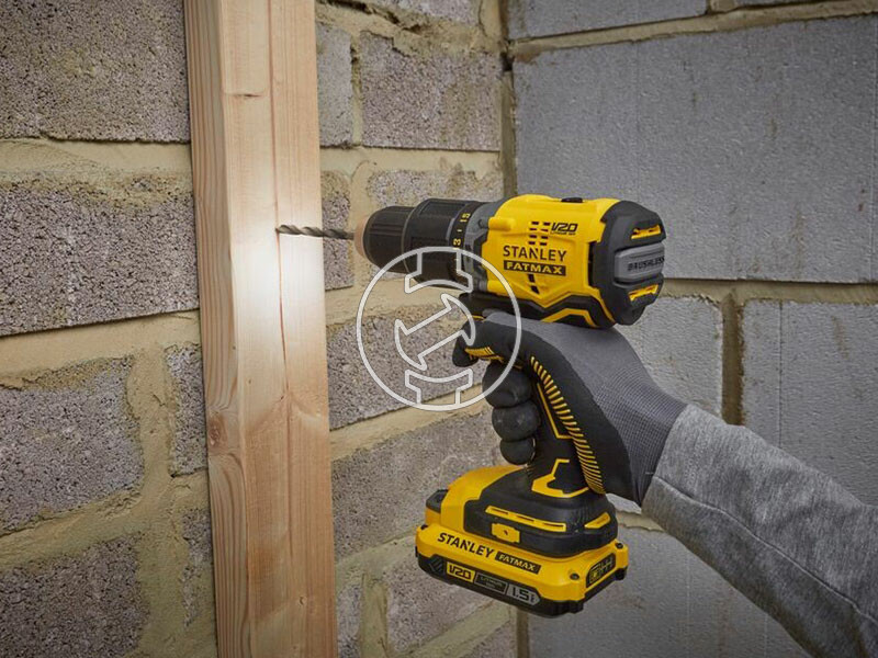Stanley FatMax SFMCD715C2K-QW akkus fúrócsavarozó tokmányos