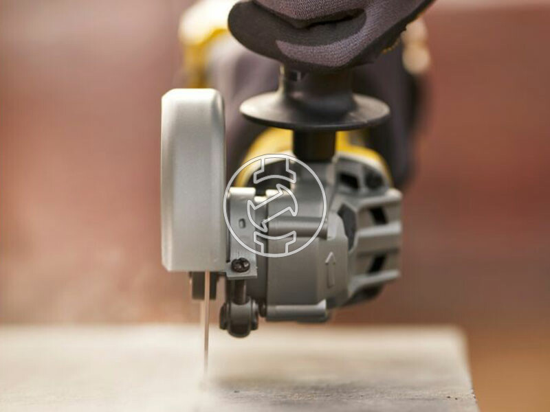 Stanley FatMax SFMCG700M2K-QW akkus sarokcsiszoló