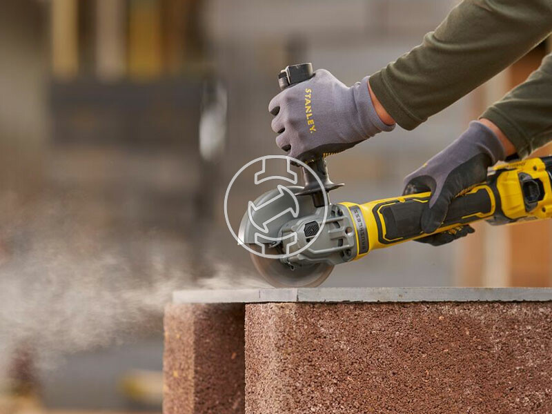 Stanley FatMax SFMCG700M2K-QW akkus sarokcsiszoló