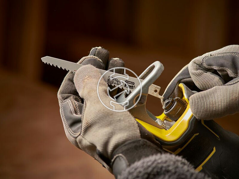 Stanley FatMax SFMCS310D2K-QW akkus orrfűrész