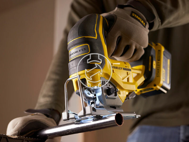 Stanley FatMax SFMCS650B-XJ akkus dekopírfűrész (akku és töltő nélkül)