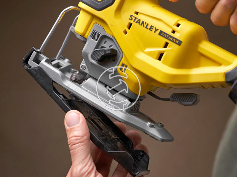 Stanley FatMax SFMCS650B-XJ akkus dekopírfűrész (akku és töltő nélkül)