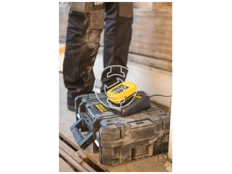 Kép: Stanley FMC688L-XJ akkumulator 18V 4Ah_5.webp