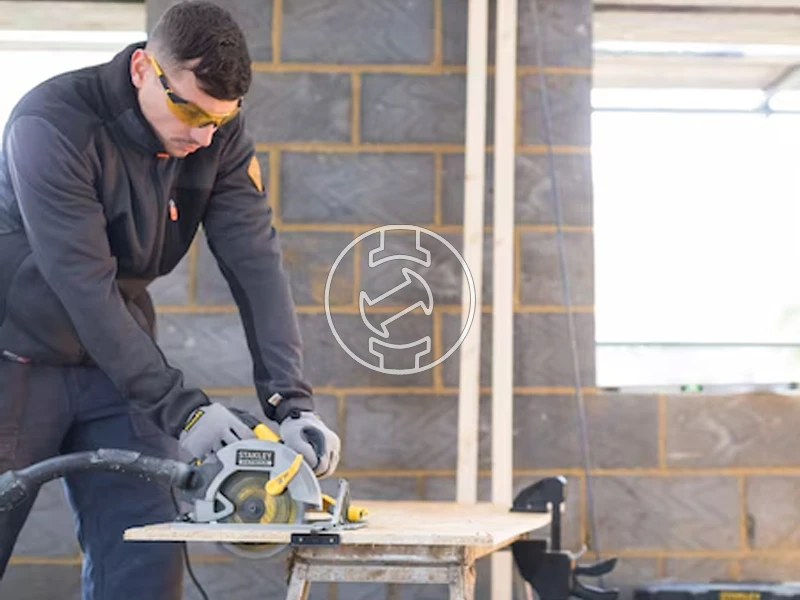 Stanley FME301 Fatmax elektromos körfűrész 1650W