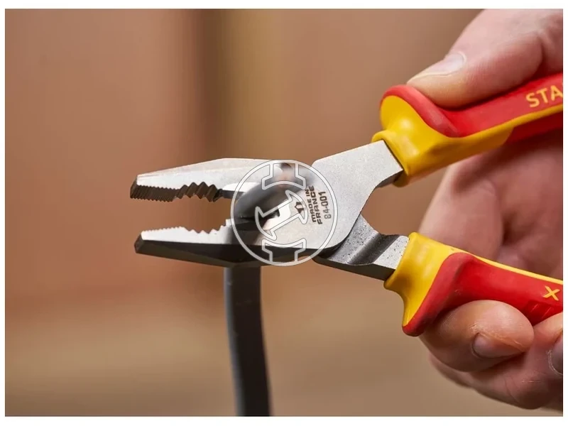 Kép: Stanley MaxSteel szigetelt kombinaltfogo 175 mm_17.webp