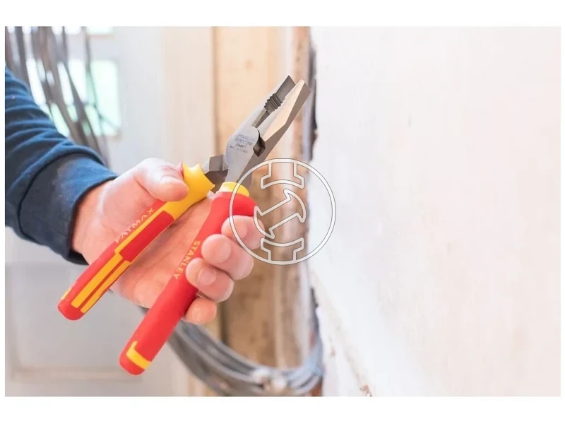 Kép: Stanley MaxSteel szigetelt kombinaltfogo 200 mm_4.webp