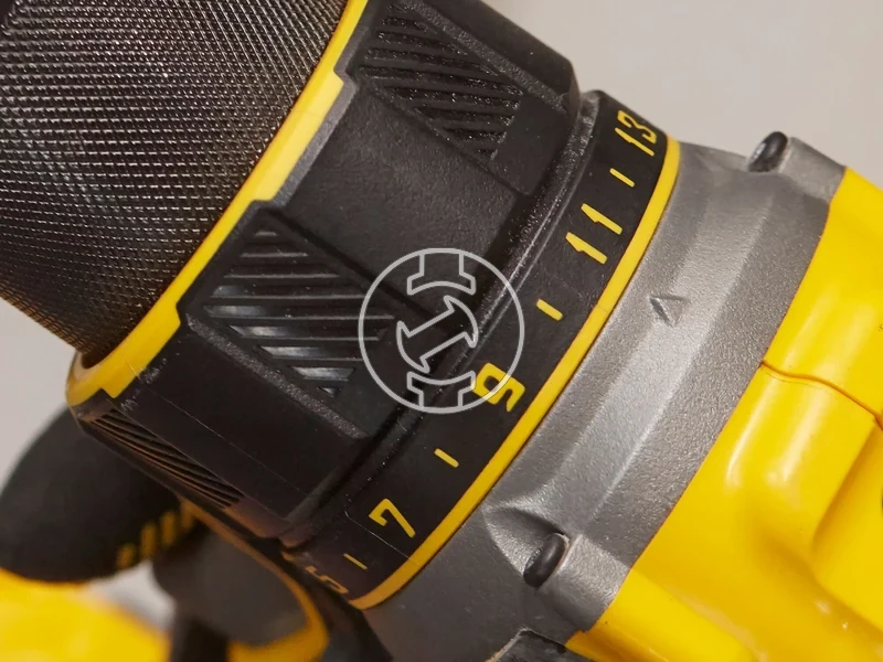 Kép: Stanley SFMCD720D2K-QW akkus furocsavarozo tokmanyos 20V MAX 2 x 2.0 Ah_7.webp