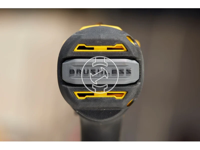 Kép: Stanley SFMCD721D2K-QW akkus utvefuro-csavarozo 20V MAX 2 x 2.0 Ah_4.webp