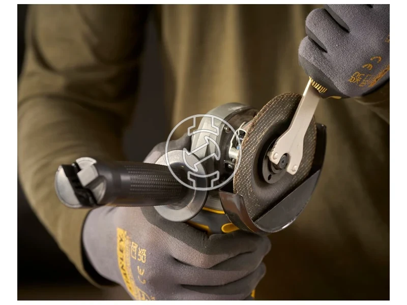 Kép: Stanley SFMCG300B-XJ akkus orrfuresz 18V 115 mm_7.webp