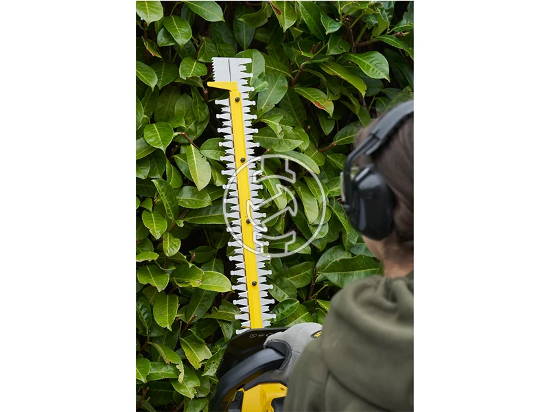 Stanley SFMCHT855B Fatmax V20 akkus sövényvágó 55 cm