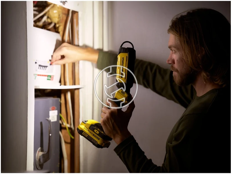 Kép: Stanley SFMCL050B-XJ akkus kezi LED lampa V20_7.webp