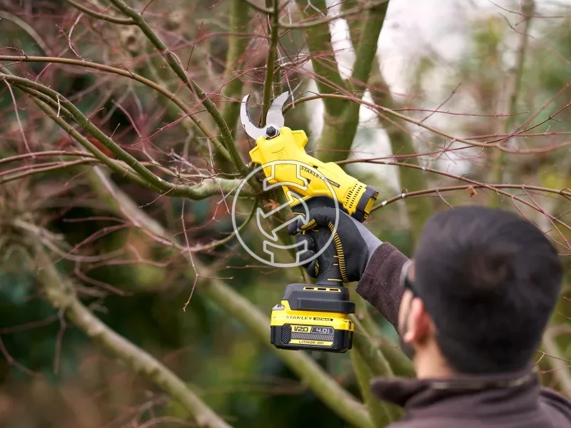 Stanley SFMCPP32B Fatmax V20 akkus metszőolló 32 mm