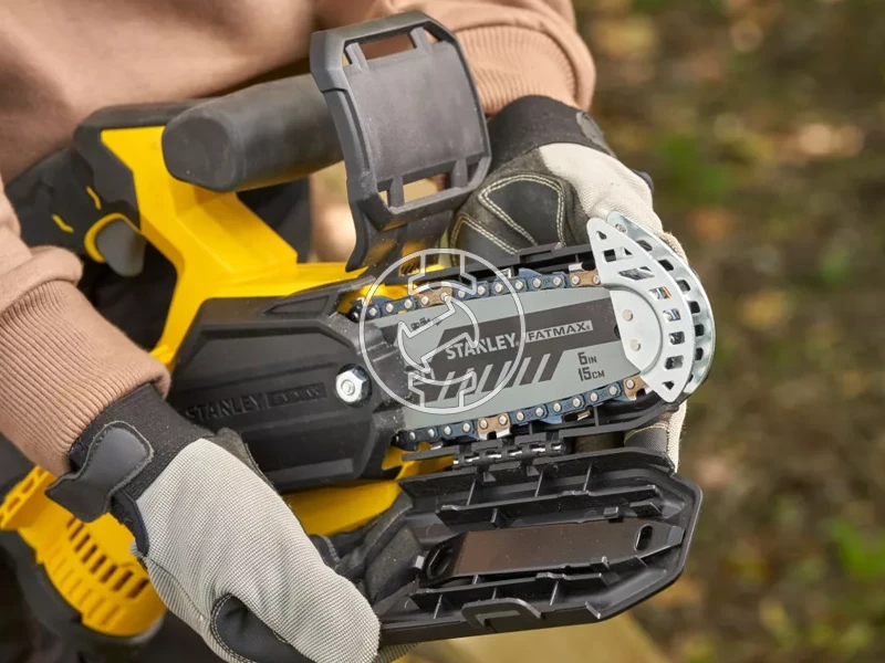 Stanley SFMCPS415D1 Fatmax V20 akkus láncfűrész 15 cm