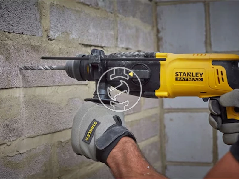 Stanley SFMEH210K Fatmax elektromos fúrókalapács 800W