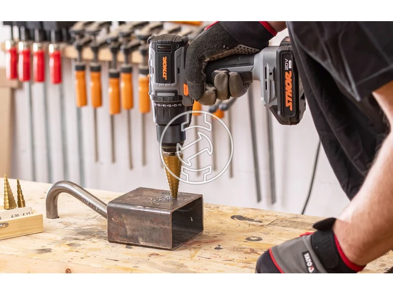 Kép: Sthor 78085 akkus furocsavarozo tokmanyos 20 V 45 Nm 2 Ah akku tolto.webp