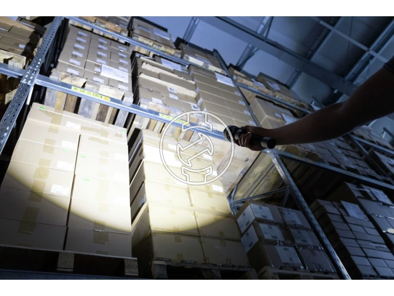 Ansmann T12000FR beépített akkumulátoros zseblámpa 7,4 V, 12000 lm, COB LED