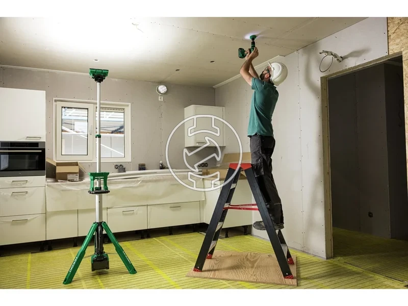 Kép: Teleszkopos alloreflektor 3 elforgathatodontheto fej 1000200030004000 Lumen halozati csatlakozo hibrid akkurol vagy halozatrol IP55 88Kg.webp