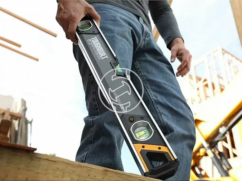 Toughbuilt 120 cm mágneses vízmérték