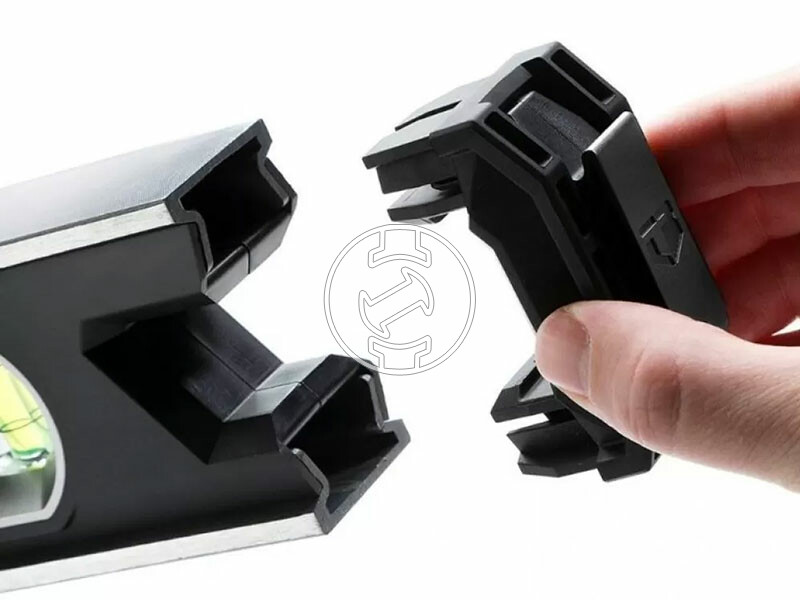 Toughbuilt 60 cm mágneses vízmérték