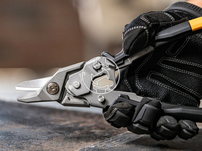 Toughbuilt Aviation Bulldog lemezvágó olló vastag lemezhez