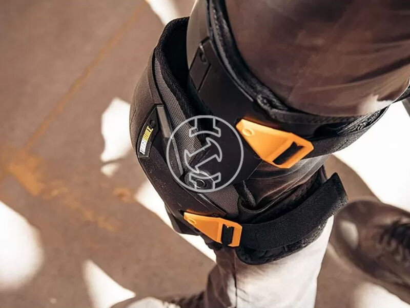 Toughbuilt KP-3 térdvédő combtámasszal