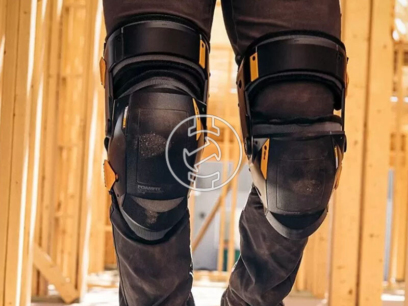 Toughbuilt KP-3 térdvédő combtámasszal