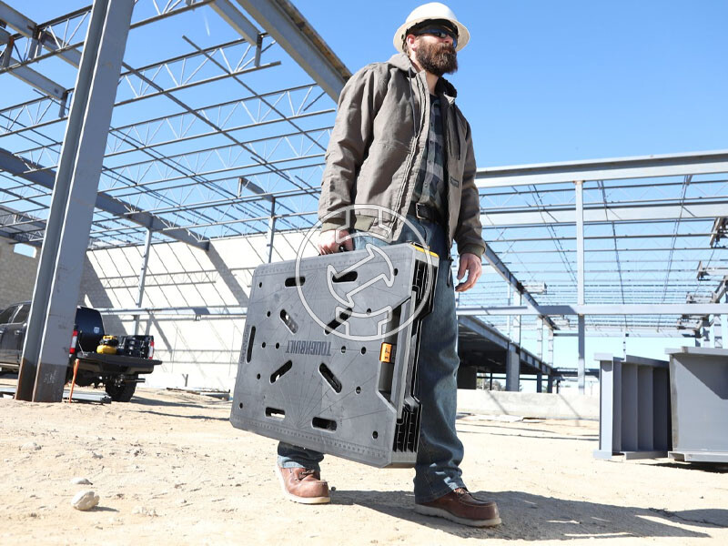 Toughbuilt WB700 összecsukható munkaasztal