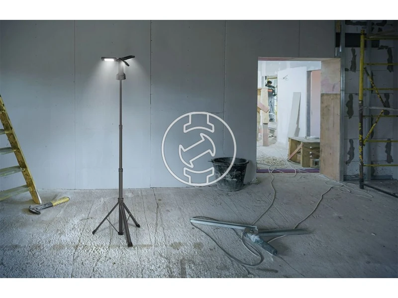 Ansmann WL7000R akkus teleszkópos térmegvilágító lámpa 7000 lm, 3 x 22 W SMD-LED