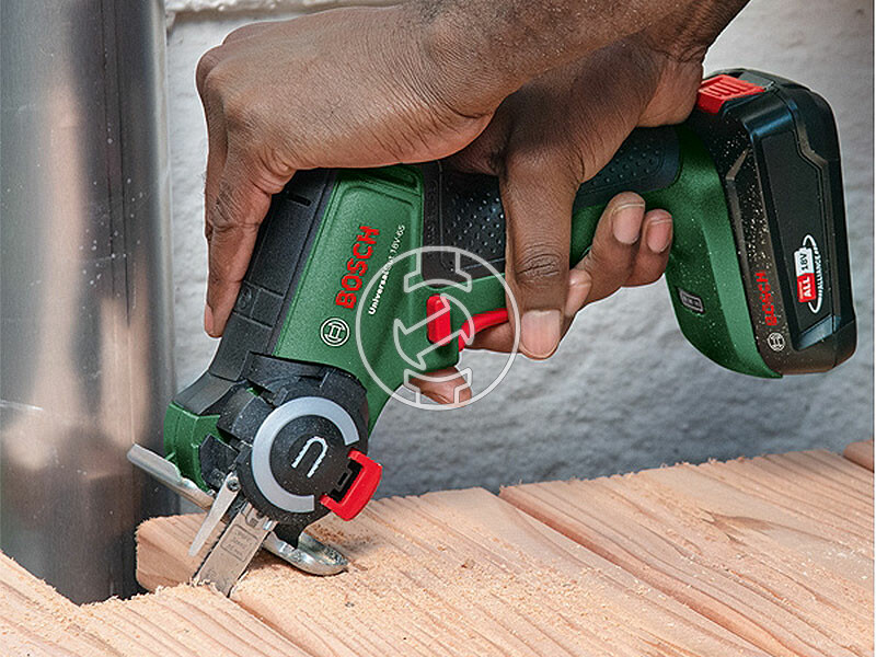 Bosch UniversalCut 18V-65 akkus NanoBlade fűrész