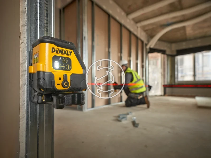 Kép: USB VOROS-KERESZTES LEZER.webp