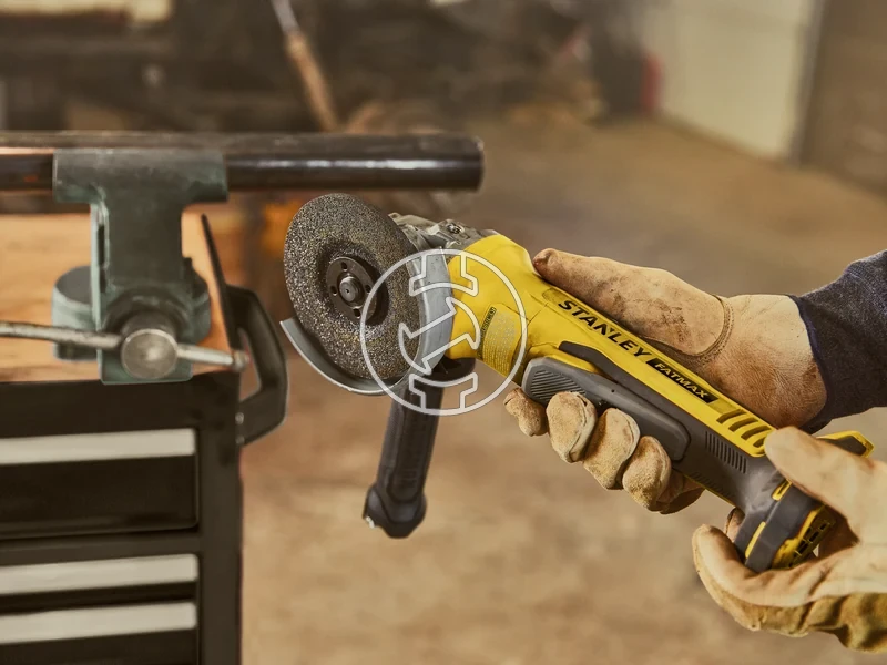 Kép: V20 MAX BL akkumulatoros sarokcsiszolo akkumulator es tolto nelkul.webp