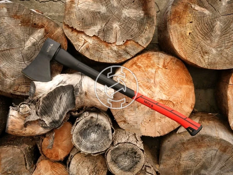 Kép: Yato fejsze uvegszalas nyellel 1800 g.webp